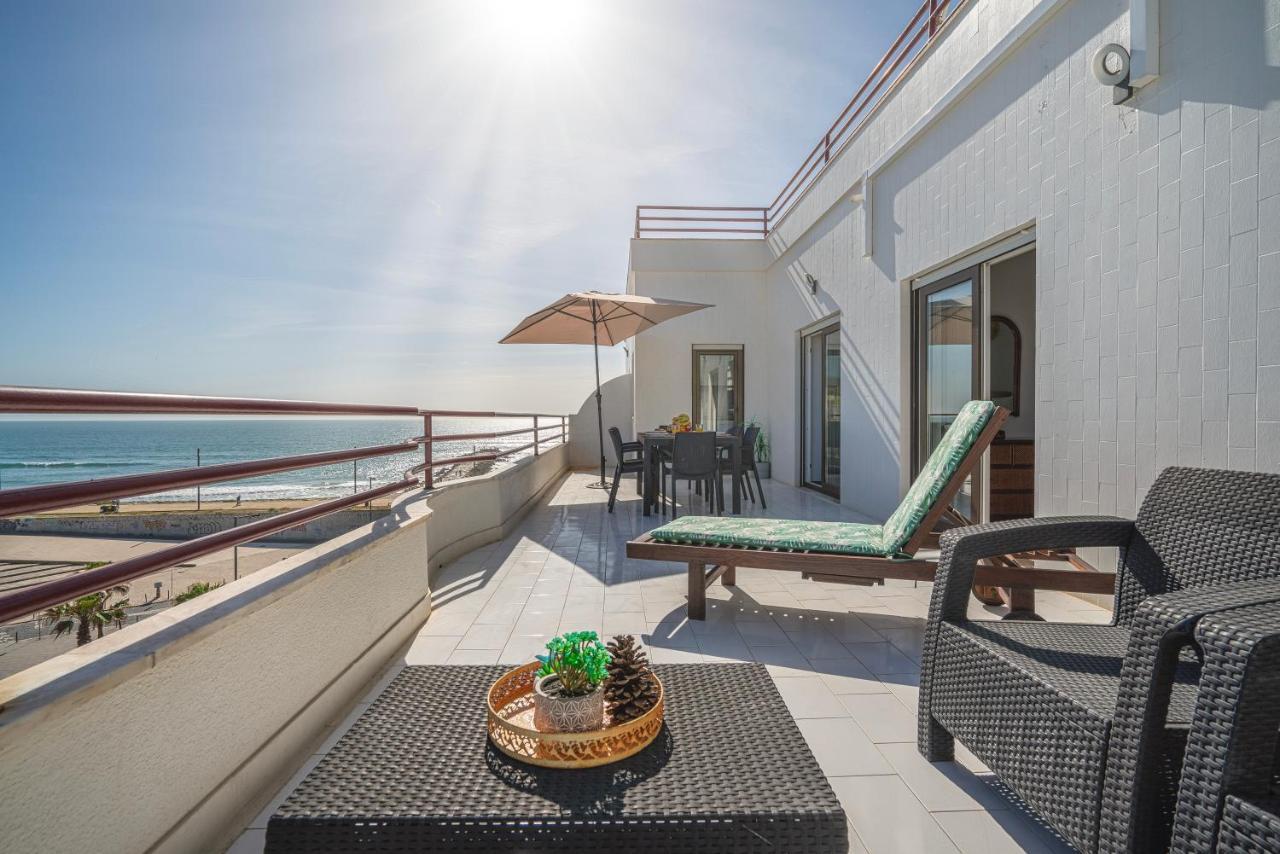 Costa Beach Apartment By The Portuguese Butler Costa de Caparica Eksteriør billede