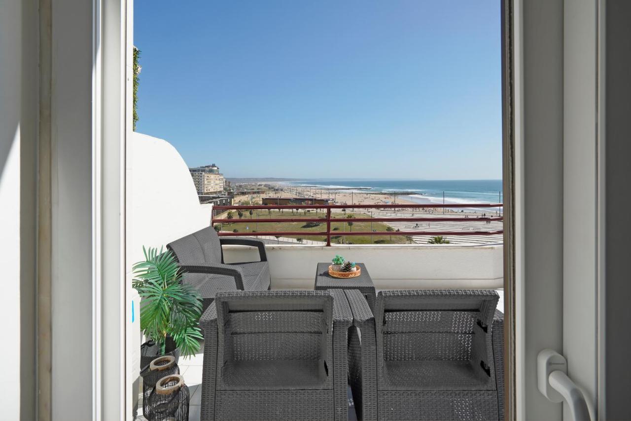 Costa Beach Apartment By The Portuguese Butler Costa de Caparica Eksteriør billede